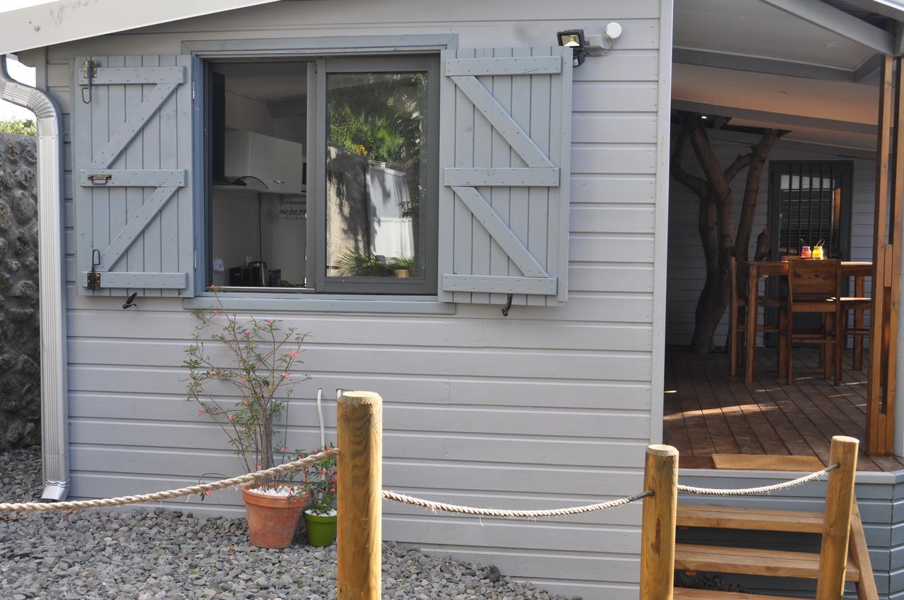 Апартаменты Ti Joli Caz En Bois Saint-Gilles-les Hauts Экстерьер фото