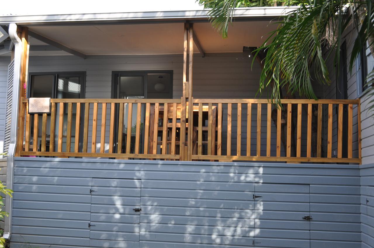 Апартаменты Ti Joli Caz En Bois Saint-Gilles-les Hauts Экстерьер фото